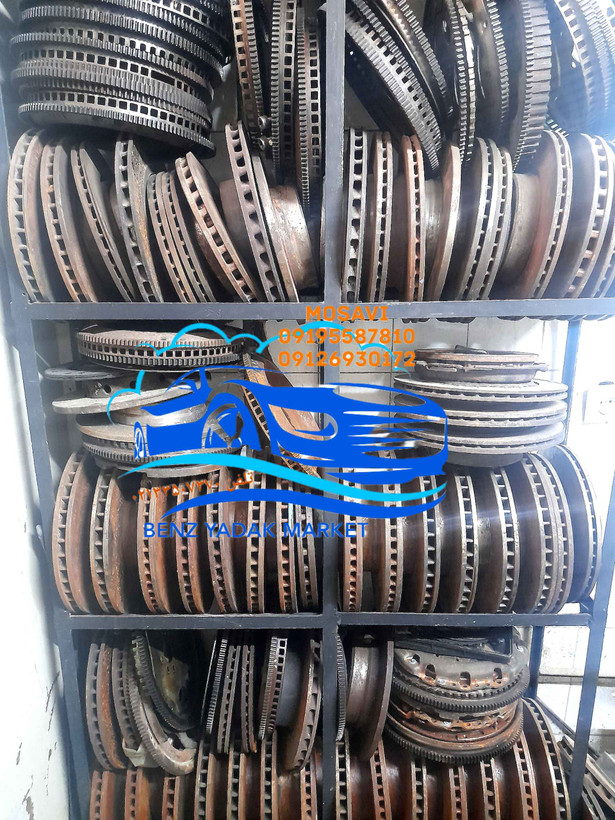 دیسک چرخ عقب مرسدس بنز ۲۸۰ W126 چپ و راست جفت جی تی پارتز